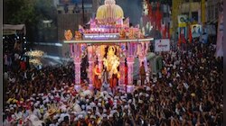 गणपती डान्स करणाऱ्यांना रोजगाराची संधी, विसर्जनात नाचा 300 रुपये कमवा