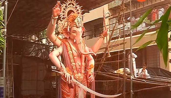 Ganesh Visarjan 2023 : मुंबईतील वाहतूक मार्गांमध्ये मोठे बदल, पाहा कोणते रस्ते वाहनांसाठी बंद 