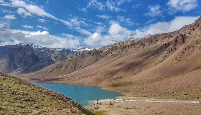 अवकाशातील चंद्र भारतात पाहता येतोय; हिमालयाच्या कुशीत दडलंय मोठं रहस्य