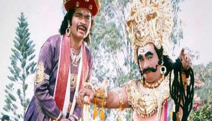 लहानपणी मशिदीबाहेर भीक मागायचा 'हा' कॉमेडी किंग; प्रसिद्ध अभिनेत्याची भावूक करणारी कहाणी 