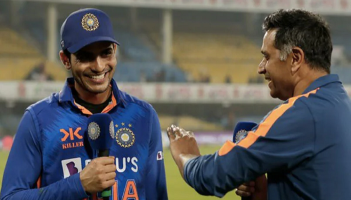 World Cup : 'आम्ही त्याची शेवटपर्यंत वाट पाहू…'; शुभमन गिलबाबत कोच द्रविड यांचं सूचक वक्तव्य