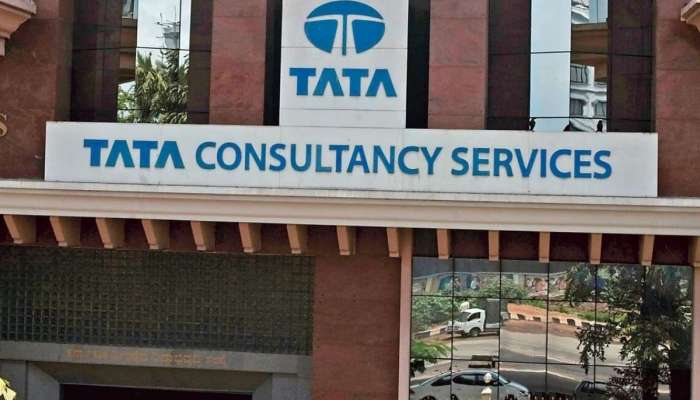 TCS कडून फ्रेशर्सना नोकरीची संधी, 40 हजार कर्मचाऱ्यांची होणार भरती