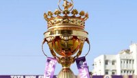 गुजरातने तब्बल 11 तर मुंबई इंडियन्सने चार खेळाडूंना दाखवला बाहेरचा रस्ता