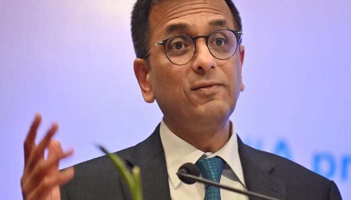 'सुप्रीम कोर्ट काय फक्त तारखा ...', वकिलांसमोर सरन्यायाधीशांचं मोठं विधान
