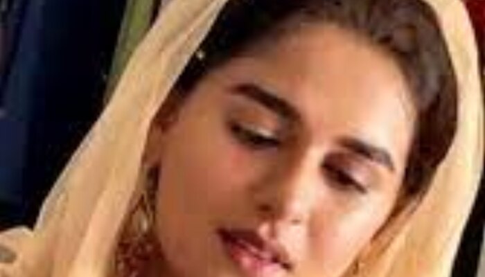Pakistani TikToker Alija Sahar private video leaked Marathi News 
