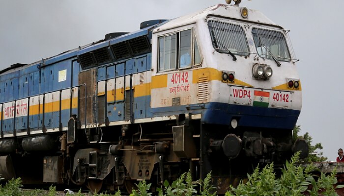 Indian Railway, Indian Railways, Indian Railway news, indian railway reservation, indian railway finance corporation, indian railway pnr status, indian railways train booking, indian railway logo, indian railway finance corporation share, indian railway travel rules, news, Marathi news, news in marathi, irctc, भारतीय रेल्वे, रेल्वे, आयआरसीटीसी, 