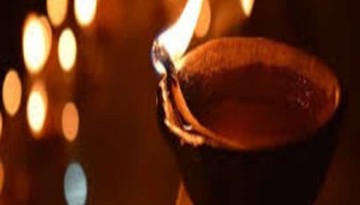 Do these 8 night remedies to fulfill your tijori or locker with money on Diwali 2023