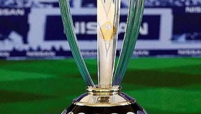 What is the Cost of ICC ODI Cricket World Trophy 2023 who made by Silver Gold 