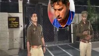 कुलदीप यादवच्या घराबाहेर पोलीस बंदोबस्त वाढवला, भारताच्या पराभवानंतर अलर्ट