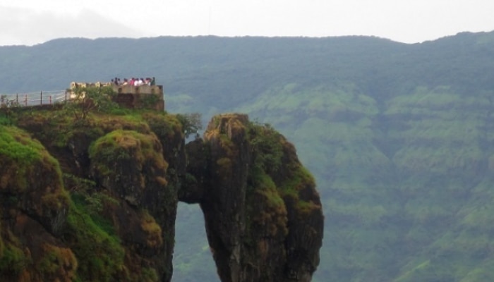 mahabaleshwar, mahabaleshwar weather, mahabaleshwar temprature, panchgani, panchgani temprature, Offbeat places to visist in mahabaleshwar, mahabaleshwar hotels, budget hotels in mahabaleshwar, Mahabaleshwar offbeat places to visit, mahabaleshwar hotels, mahabaleshwar tour package, महाबळेश्वर, पाचगणी, सातारा, मराठी बातम्या 