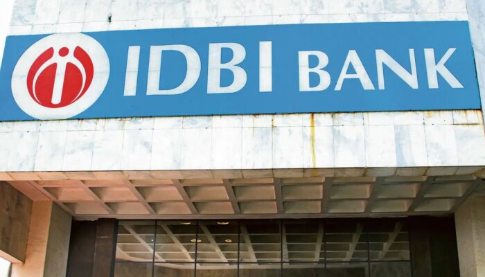 IDBI बँकेत बंपर भरती, चांगल्या पगारासाठी पदवीधरांनी &#039;येथे&#039; पाठवा अर्ज