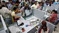 Bank Jobs: बँकेत तब्बल 15 हजार जागांसाठी बंपर भरती सुरु; जाणून घ्या सर्व माहिती