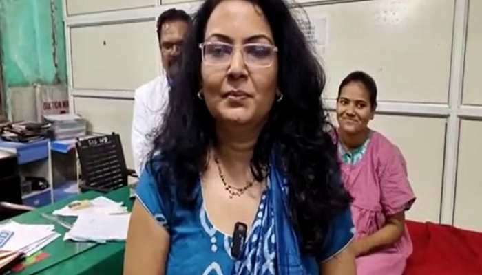 अडीच तासांची शस्त्रक्रिया अन् पोटातून काढला अर्धा किलोचा गोळा; डॉक्टरांनी वाचवले महि