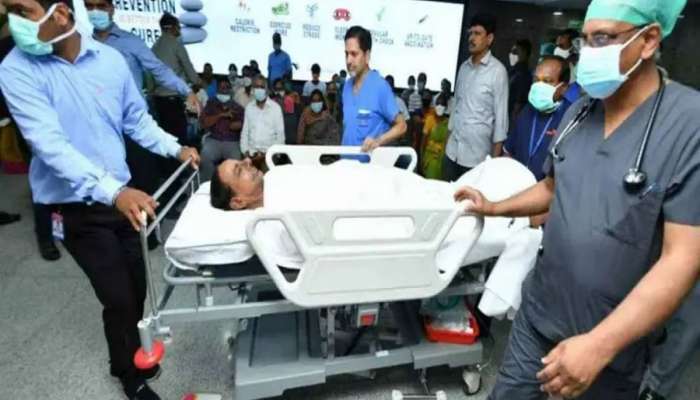 तेलंगणाचे माजी मुख्यमंत्री केसीआर बाथरुममध्ये घसरुन पडले; रुग्णालयात उपचार सुरु, सर्जरीची शक्यता
