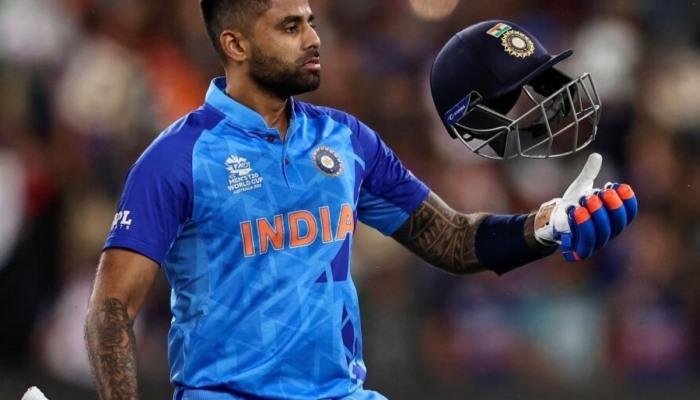 IND vs SA 2nd T20: सूर्यकुमार यादवने केली किंग कोहलीच्या रेकॉर्डची बरोबरी, बाबर आझम थोडक्यात हुकला!