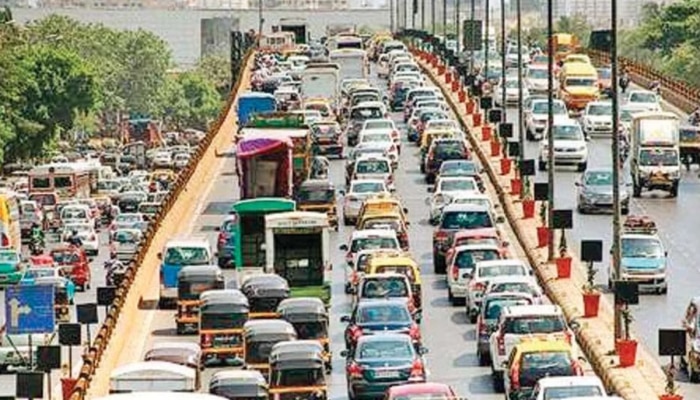 मुंबईतील कोणत्या रस्त्यावर किती वेगाने गाडी चालवाल? वाहतुकीचा नियम आत्ताच जाणून घ्या