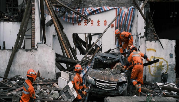 चीनमध्ये अतिप्रचंड भूकंपानं शहर उध्वस्त, शेकडो निष्पापांचा बळी; मृतांचा आकडा वाढण्याची शक्यता 