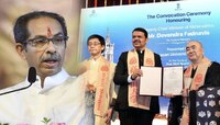 'शेतकरी आत्महत्या, मराठा-ओबीसीमधील भांडणांसाठी फडणवीसांना डॉक्टरेट, सरकारमधले..'