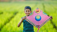 अनेक रोगांवर अतिशय स्वस्त उपाय म्हणजे पतंगबाजी, अजिबात करु नका कंजूसी 