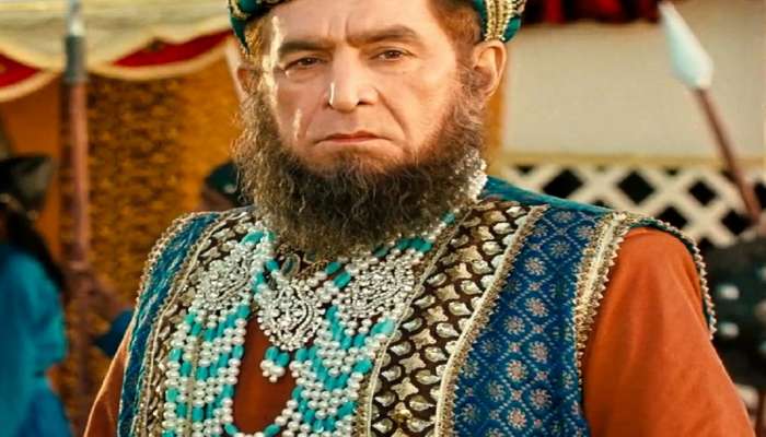 'छत्रपती संभाजी' चित्रपटात दलिप ताहिल साकारणार 'मुकर्रब खान' 