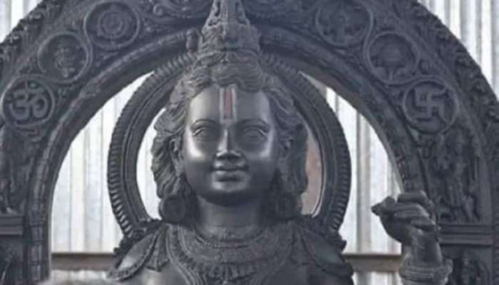 Ayodhya Ram Temple: ...अखेर रामलल्लाचे दर्शन झाले; पाहा मूर्तीचा पहिला पूर्ण फोटो