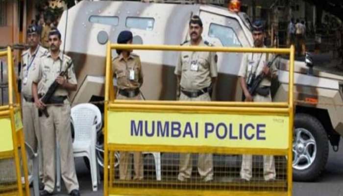 मुंबई पोलिसांची मोठी कारवाई; एकाचवेळी 11 ठिकाणी छापेमारी