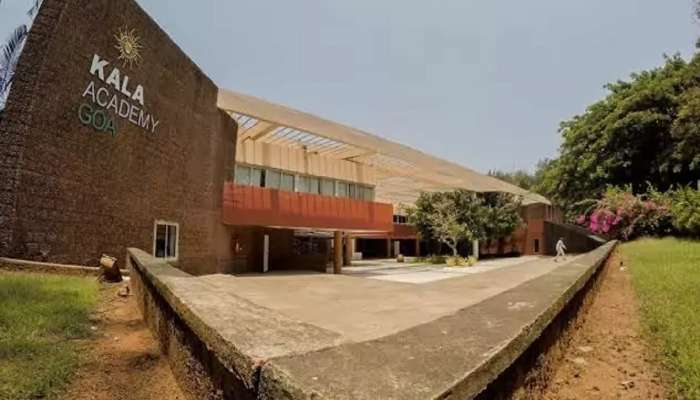 छताला गळती आणि हॉलमध्ये साप; गोवा कला अकादमी पुनर्विकासावर खर्च केले 400 कोटी गेले कुठे? विरोधकांचा सवाल 