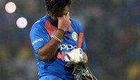 'रुममध्ये जाऊन खूप रडायचो' एमएस धोनीचं नाव घेत ऋषभ पंतचा मोठा खुलासा