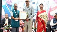 सदानंद कुंदर यांना जीवनगौरव पुरस्कार प्रदान