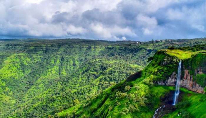 महाराष्ट्रातील पहिले थंड हवेचे ठिकाण तुम्हाला माहितीये का?, निसर्गसौंदर्य भूरळ पाडणारे