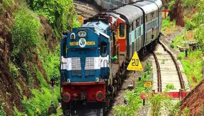 कोकण रेल्वे प्रवाशांसाठी महत्त्वाची बातमी; 'या' गाड्या उशिराने धावणार, का ते जाणून घ्या!