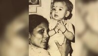 अमिताभ व धर्मेंद्र यांच्या चित्रपटला टक्कर द्यायचा हा अभिनेता, मुलगा कमावतो 300 कोटी