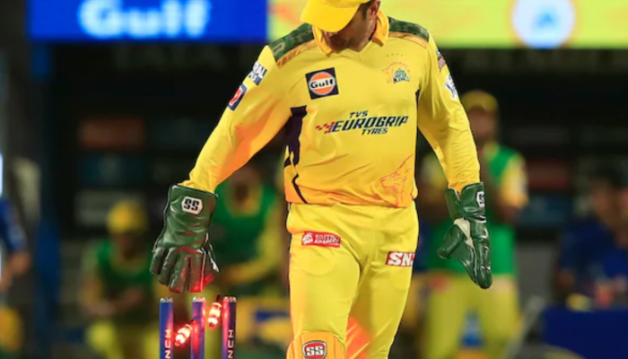 MS Dhoni : 'नवी भूमिका...', चेन्नईचा थाला कॅप्टन्सी सोडणार? फेसबूक पोस्टने उडाली खळबळ