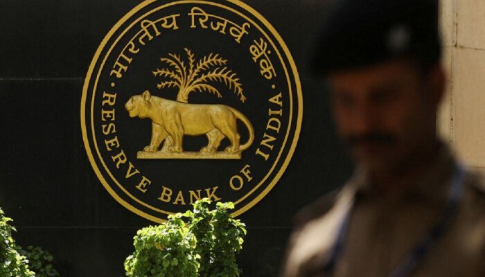 अरे देवा! RBI च्या एका निर्णयामुळं आता Gold Loan मिळणारच नाही? 