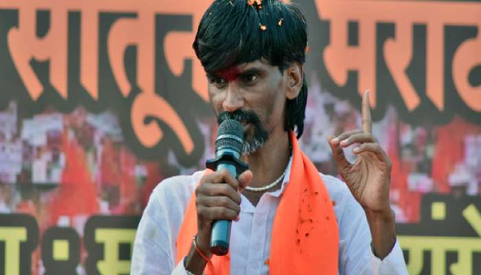 Manoj Jarange Patil: 'छातीत दुखायला लागलं तरी येईना';  सरकार रडीचा डाव खेळत असल्याचा जरांगेंचा आरोप