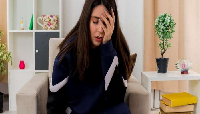 Women's Day 2024 : महिलांनो 'या' आजाराकडे दुर्लक्ष करु नका, उशीर होण्यापूर्वी डॉक्टरांना करा संपर्क
