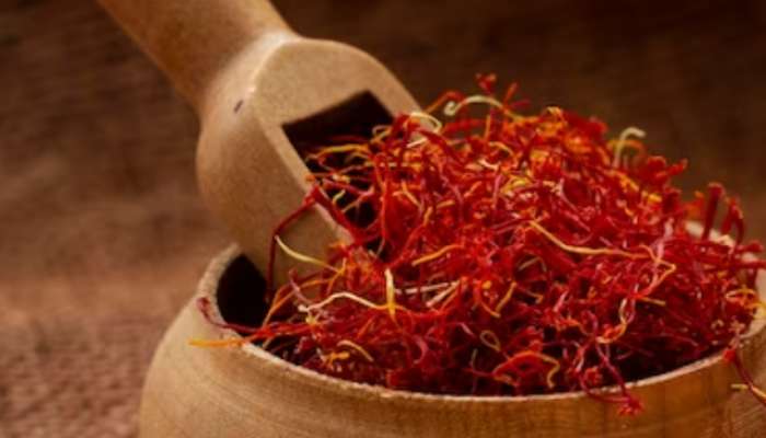 Why Saffron or kesar is So Expensive What Is it know the reason 