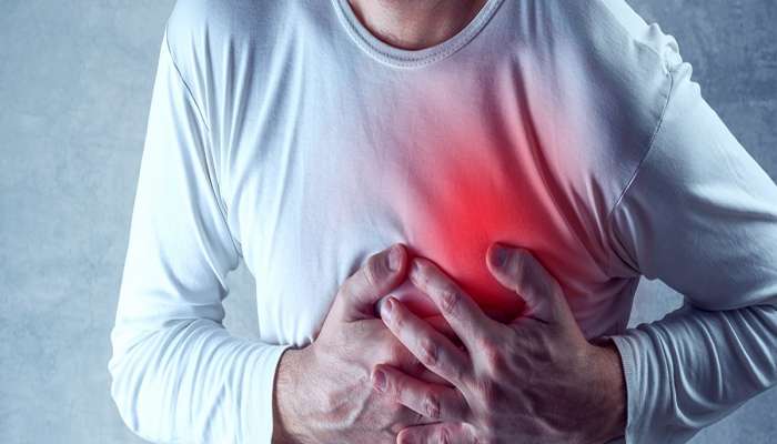 Heart Attack आल्यास काय करावे? काय सांगतात तज्ज्ञ? जाणून घ्या