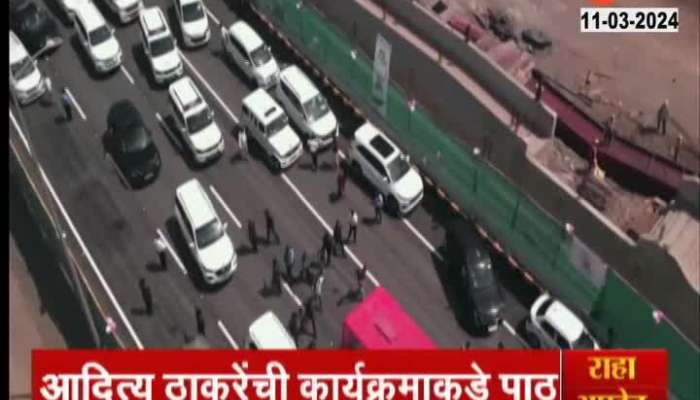 Mumbai Vintage Cars And Local Vehicles Moving From Costal Road