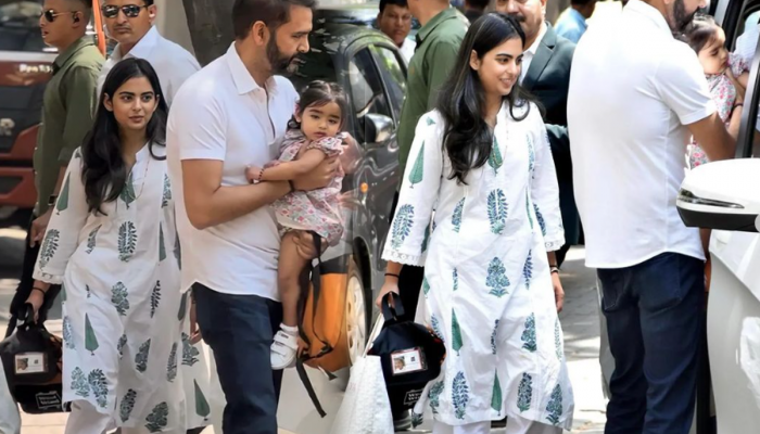 ईशा अंबानीचा हा कॉटन कुर्ता सेट उन्हाळ्यासाठी अगदी परफेक्ट; किंमत किती माहितीये?