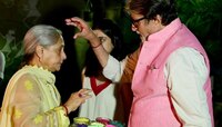 नवरा-बायकोचं नातं कसं असावं? 'त्या कठीण काळात' भावनिक होत जया बच्चन झाल्या व्यक्त