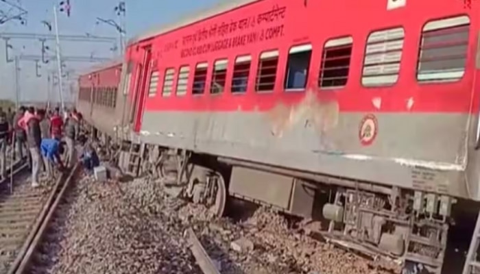 Rajasthan Train Derailed: राजस्थानात सुपरफास्ट रेल्वेचा भीषण अपघात; 4 डबे रुळावरून घसरले आणि.... 