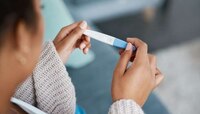 Female Infertility : महिलांमधील वंध्यत्वाची कारणं काय? लक्षणं पाहून वेळीच सावध व्हा
