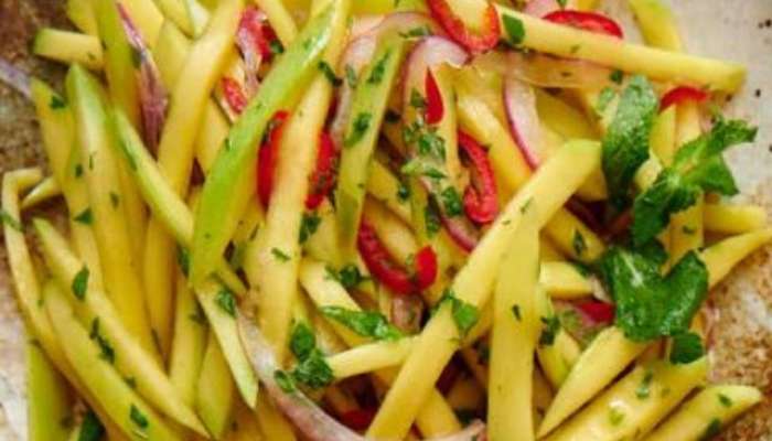 make raw mango salad recipe on kairichi koshimbir in marathi