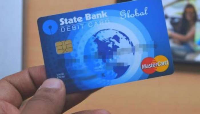SBIचा ग्राहकांना मोठा झटका; डेबिट कार्डसंबंधीत नवीन नियम जारी, 1 एप्रिलपासून लागू