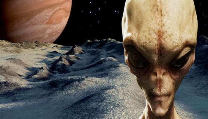 पृथ्वीच्या शेजारीच आहेत एलियन, 2030 पर्यंत NASA संपर्क साधणार; संशोधकांच्या दाव्यामुळे खळबळ