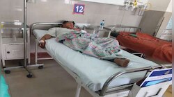 धक्कादायक, मुंबईतल्या आरे कॉलनीत स्थानिक गुंडांकडून 10 विद्यार्थ्यांवर जीवघेणा हल्ला