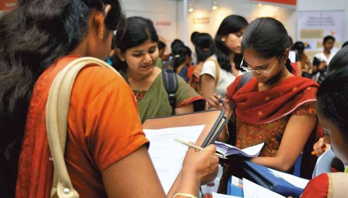 2 वर्षांतच महिला बनणार श्रीमंत, सरकारच्या 'या' योजनेत करा गुंतवणूक, व्हाल मालामाल!