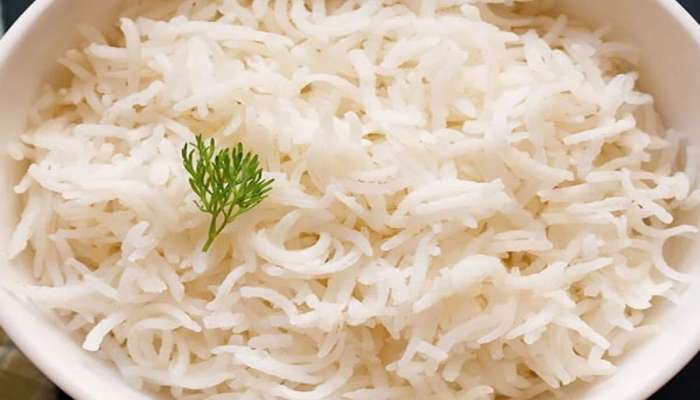 cooking tips : तांदूळ शिजवण्यासाठी धुण्याची गरज का आहे? जाणून घ्या तज्ज्ञांचा सल्ला
