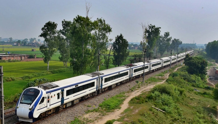 Indian Railway : वंदे भारतमुळं सरकारला... रेल्वे विभागाकडून महत्त्वाच्या प्रश्नाचं अनपेक्षित उत्तर समोर, पैशांशी थेट संबंध 